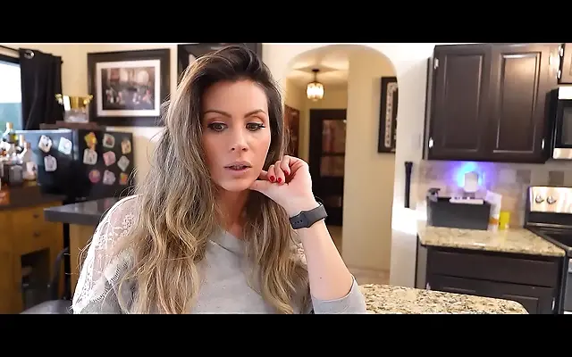 Sizzling Strip Poker Night With Stepmom Coco Vandi