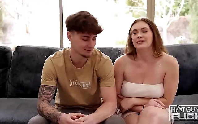 Trey Beacher's Massive Cock Pounds Lindsay Lee Hard
