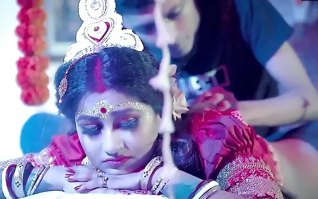 人片 在线播放免费观看 让男人桶爽 Sensual Suhaag Raat Pleasure as They Explore Wild Intimacy Together