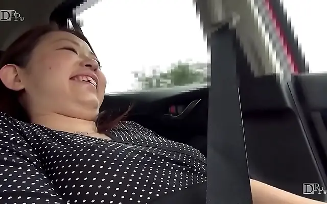 肉体 香蕉 一区二区三区 Busty Japanese Beauty Seduces with Explicit Date Night Temptation