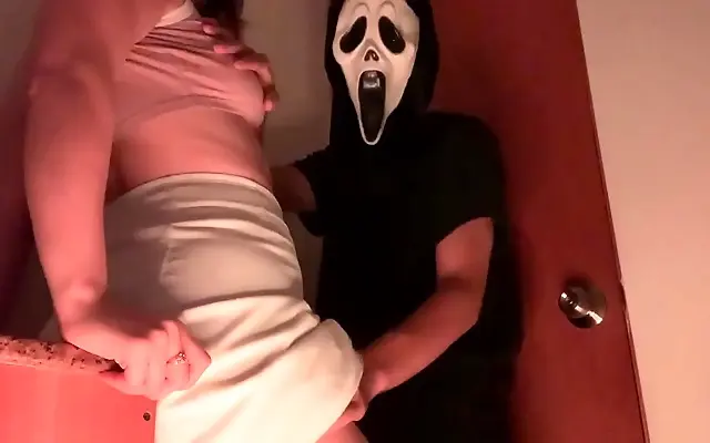 Blonde Babe&rsquo;s Haunting Bathroom Encounter with Screams and Cum-Filled Thrills