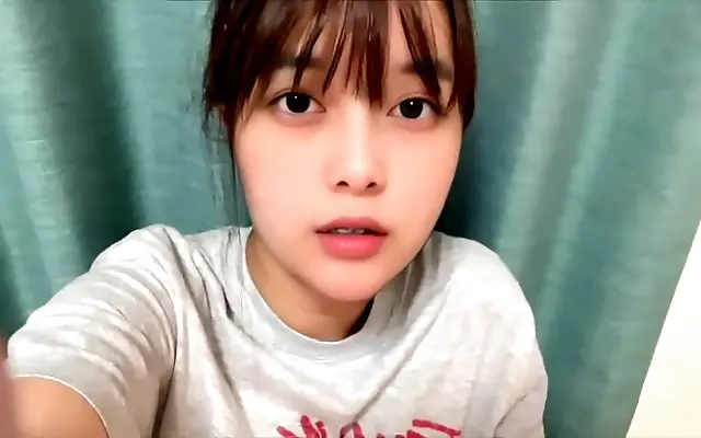 Japanese bookworm gets wild in intimate bedroom session