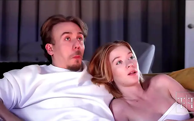 做人人 做a爰 伦理HD 躁狠狠躁 Sexy Blonde Gets Wild with Muscular Guy in Steamy 4K HD Session