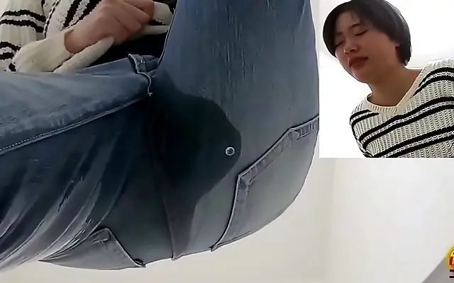 Wet Jeans Almost Off Before She Couldn't Hold It Anymore