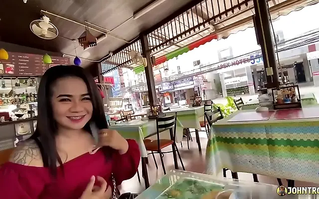 手机 又色又爽又 亚洲偷 Petite Thai goddess rides hard for interracial creampie in lace lingerie