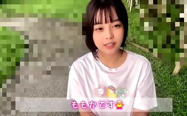 的人 +欧美 观看网 Braless stroll ends in an unexpected older man encounter