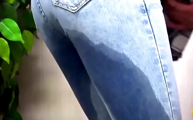 Cute girl bursts bladder in tight jeans desperation