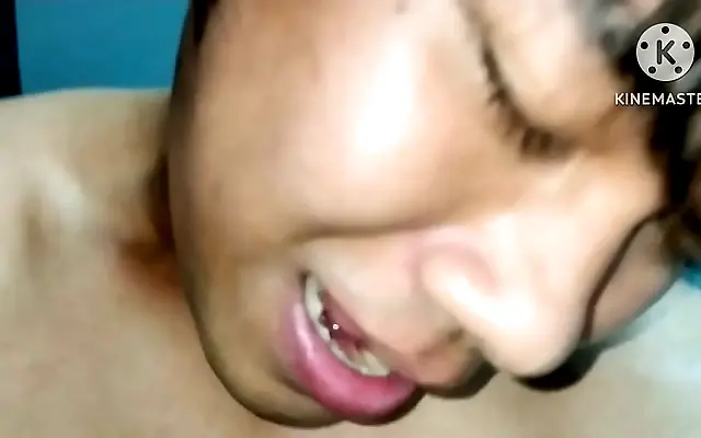 Thai guy surprises milf with intense creampie after long absence