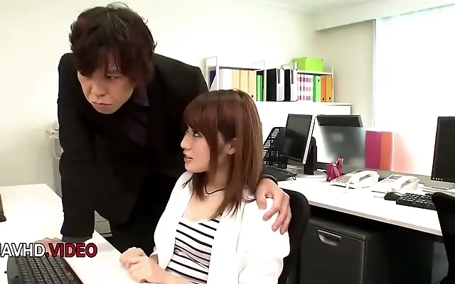 Yumi Maeda Tempts Her Boss with Sultry Moves and Seductive Charm
